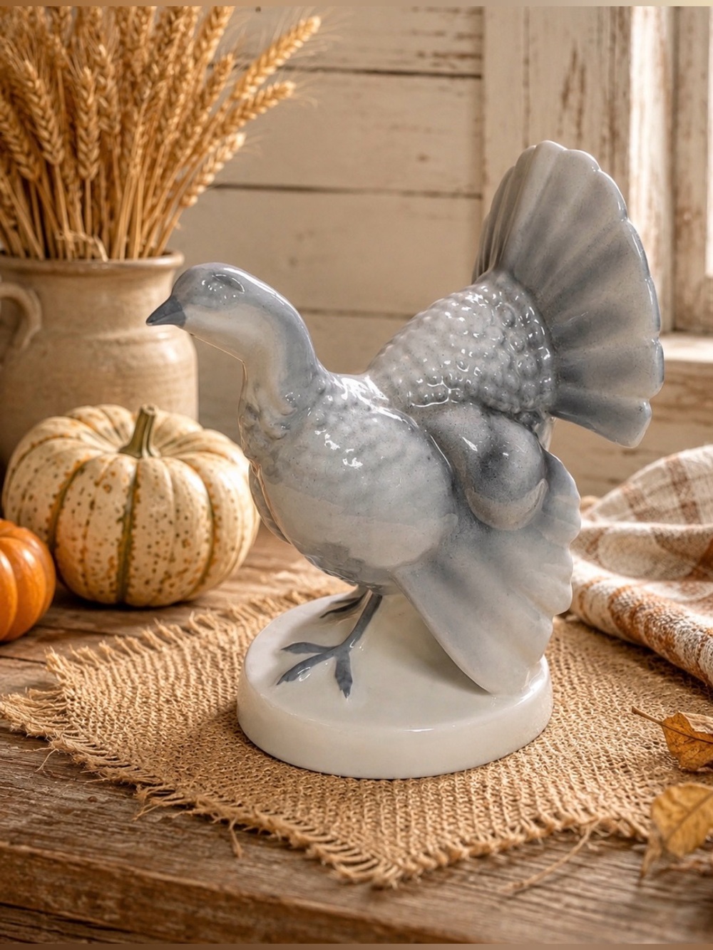 VINTAGE GEROLD PORZELLAN BAVARIA PORCELAIN FORTURKEY FIGURINE – GERMANY. G13